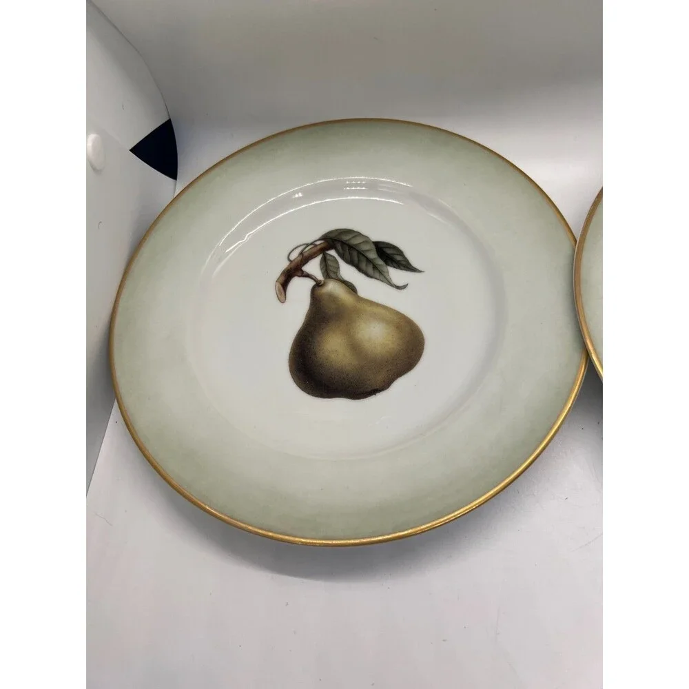 WILLIAMS SONOMA plates Pear Salad Accent Green Gold Rim 8 1/4